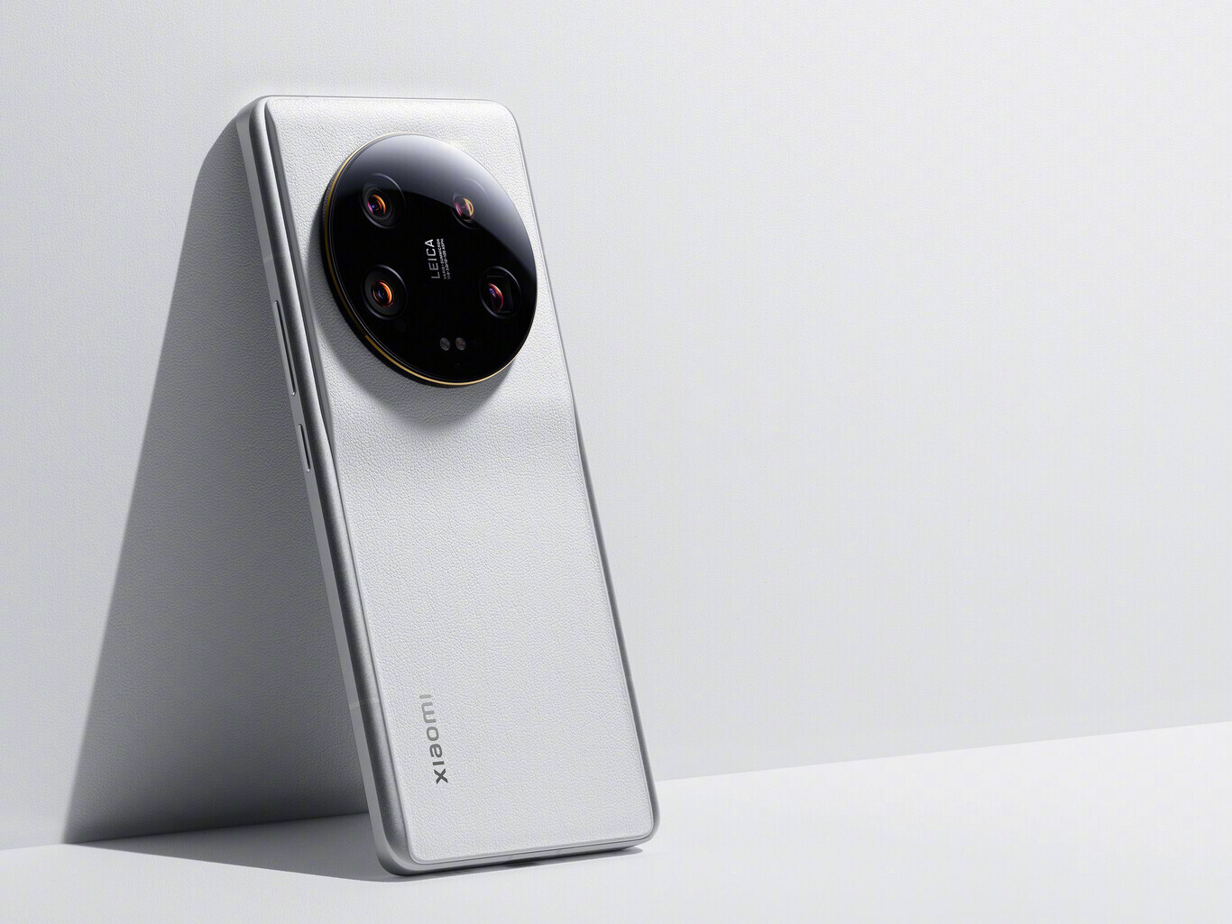 Xiaomi 14 Ultra с Snapdragon 8 Gen 3 процесор и четири 50MP камери беше представен в Китай