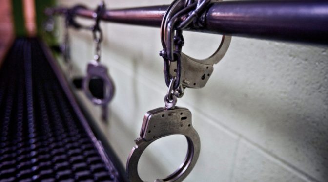 На Острова: Осъдиха 80-годишен лотариен милионер, създал наркоимперия