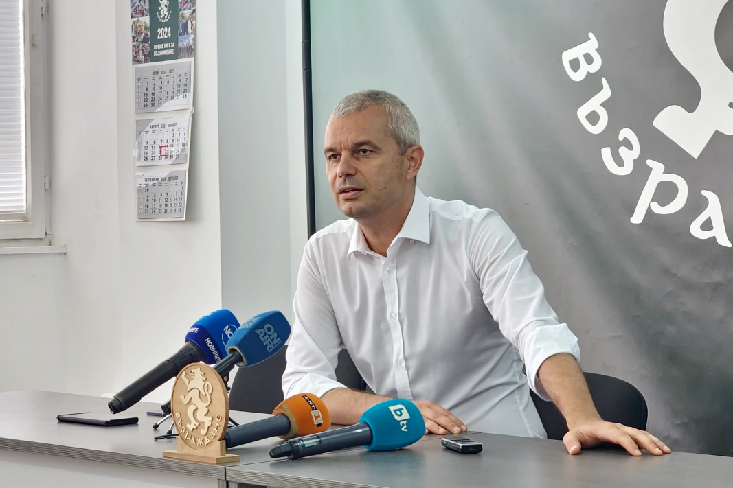 "Възраждане" получили декларацията на ПП-ДБ за Пеевски, изпращат проекторешения в отговор