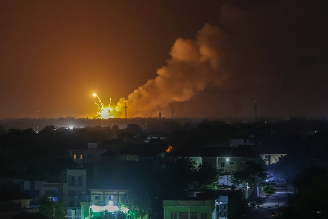 Смъртоносен пожар в оръжеен склад в Чад