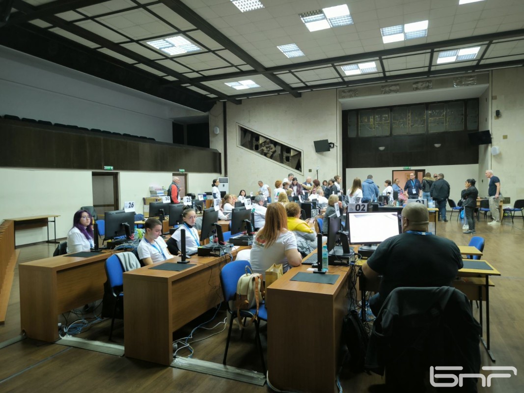 40,64% е била избирателната активност в област Благоевград