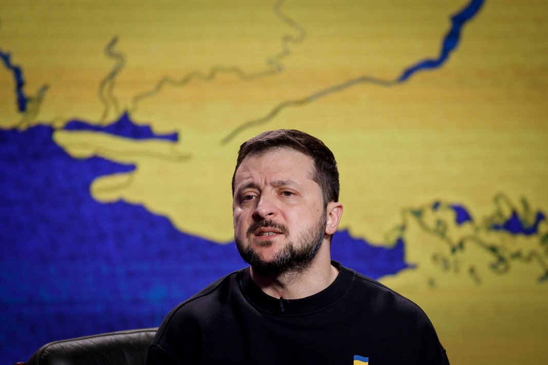 "Ел Паис": Испания ще достави на Украйна ракети и танкове