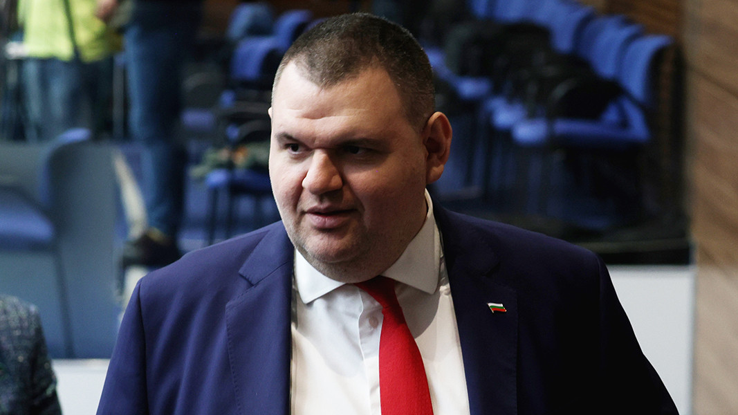 Ръководството на "ДПС – Ново начало" заседава в столичен хотел