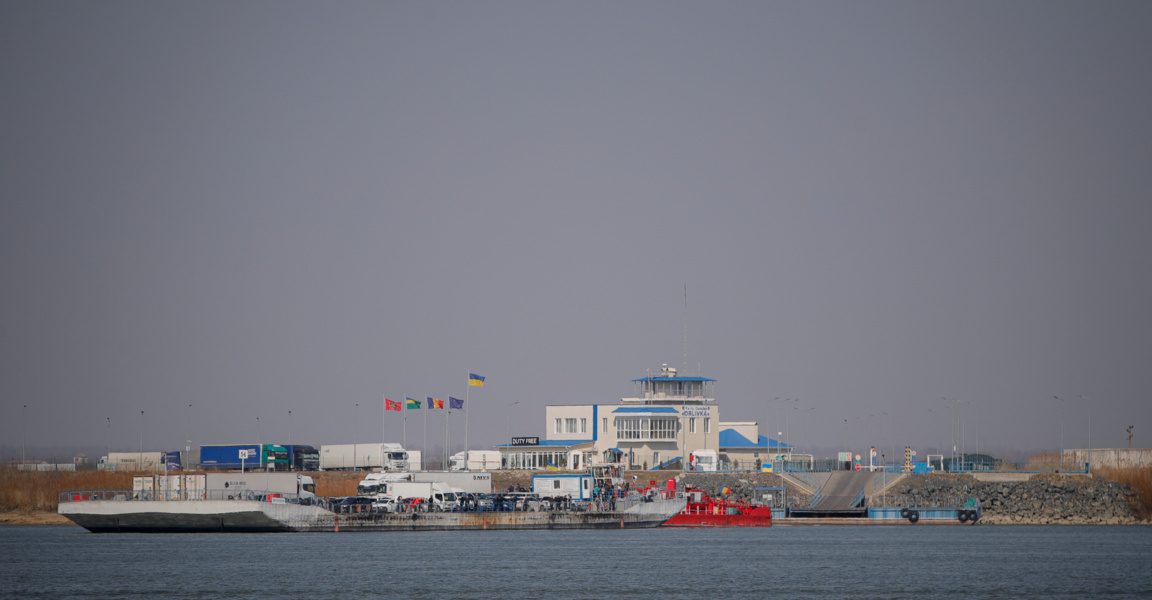 Дрон удари жилищна сграда в румънския град Галац