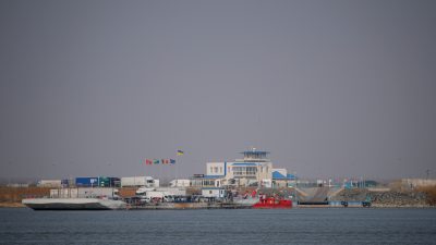 Дрон удари жилищна сграда в румънския град Галац