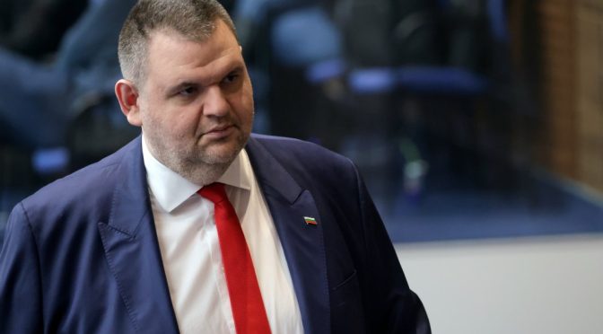 Пеевски: Правителството има подкрепата ни за пълен мандат, докато работи за хората