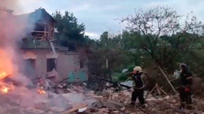 Атаки с дронове отнеха живота на 7 души в склад край Москва