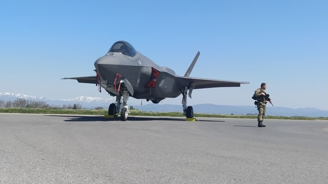 Румънският сенат одобри покупката на 32 американски F-35
