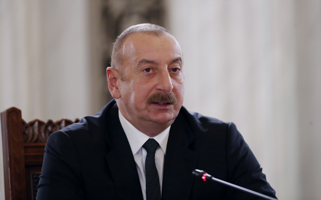В разговор с Алиев Путин се е извинил, че инцидентът с азербайджанския самолет е станал в руското въздушно пространство