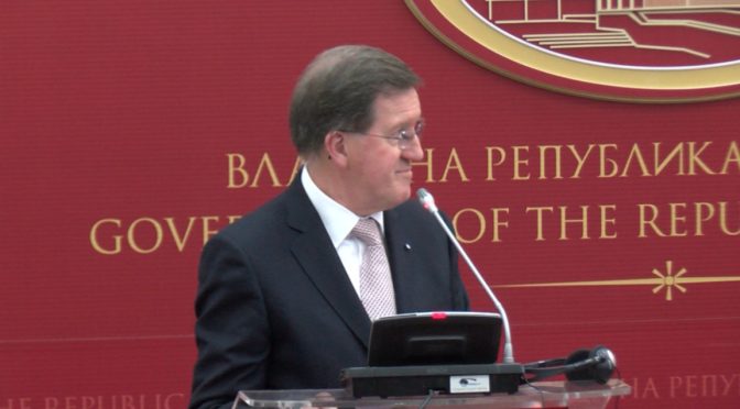 FT: Стармър е обвинен в „разрушително самодоволство“ за отбраната на Острова