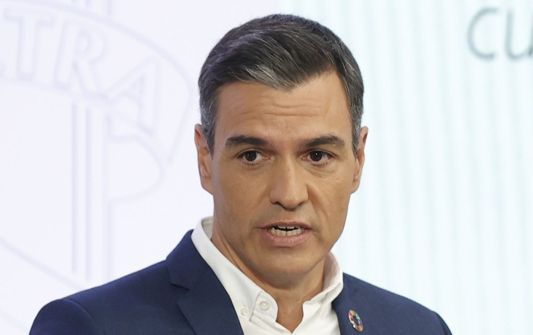 Испанският премиер призова за спиране на оръжейните продажби за Израел
