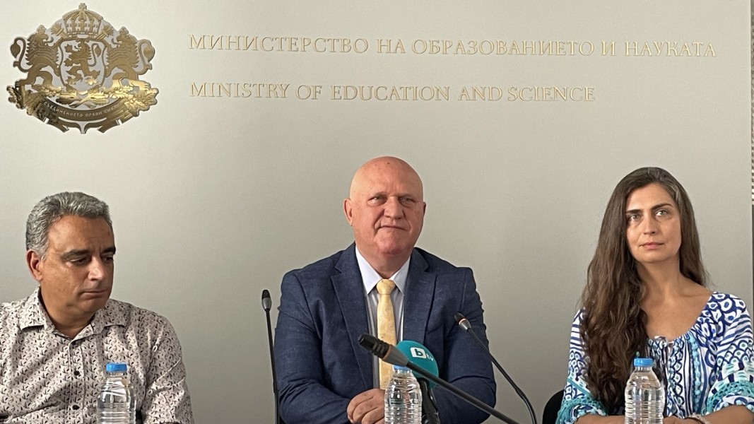 Първата олимпиада по изкуствен интелект в света ще е в България