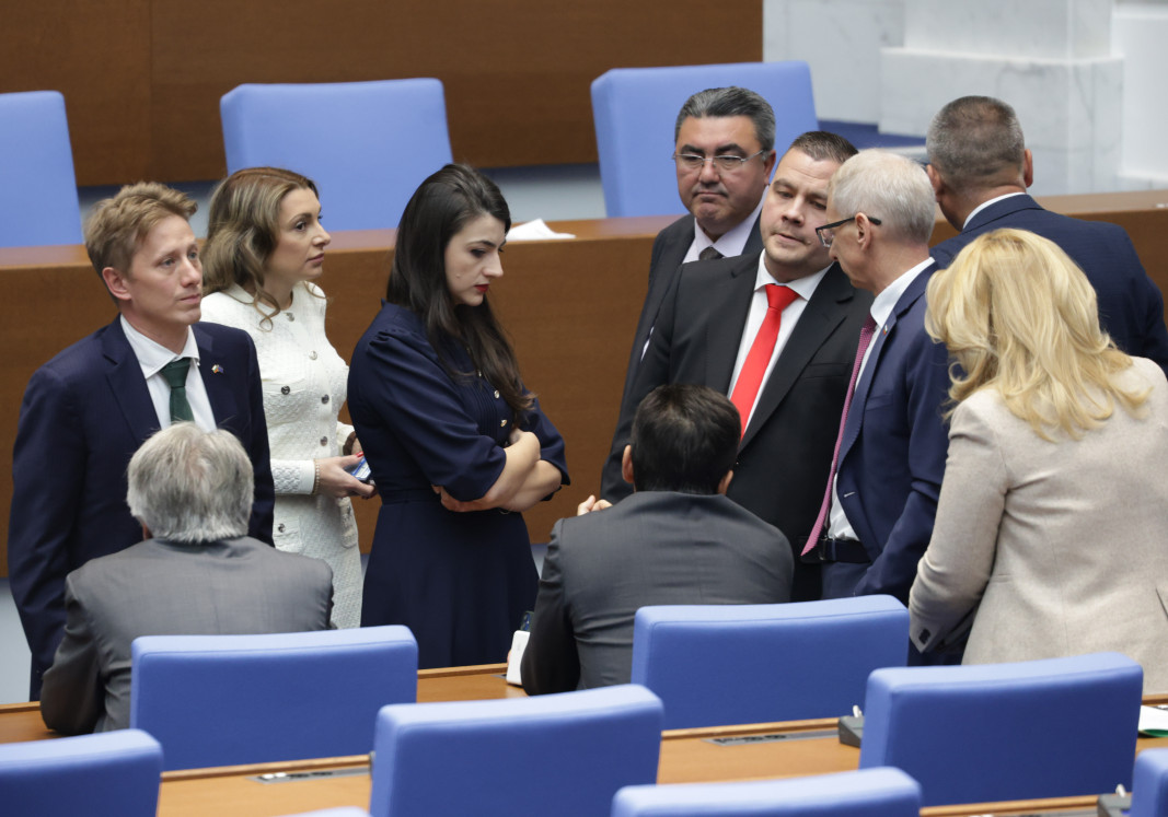 Политико-математическият казус за председател на 51-вото НС – на дневен ред отново в петък