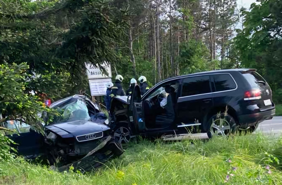 Стабилизирано е състоянието на жената, пострадала при катастрофата с кола на НСО