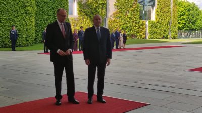 Германският канцлер Фридрих Мерц посрещна премиера Румен Радев в Берлин