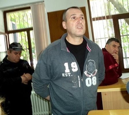 Драмата приключи – Венцеслав Караджов се предаде