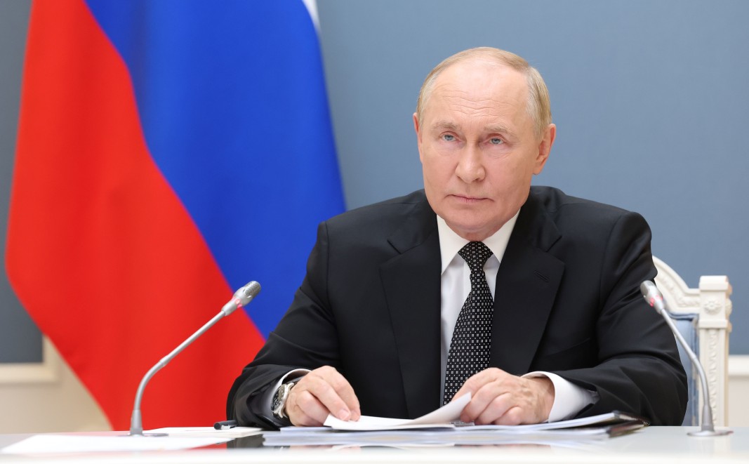 Путин обяви, че обмисля ограничаване на руския износ на някои суровини