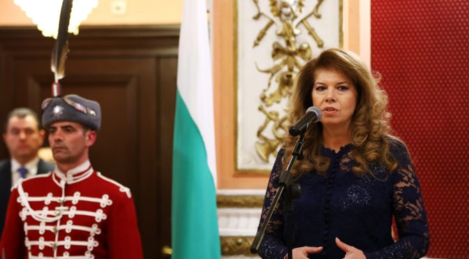 Президентът с призив да върнем стойността на дипломацията