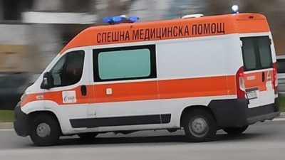 Млад шофьор блъсна пешеходец в Бургас
