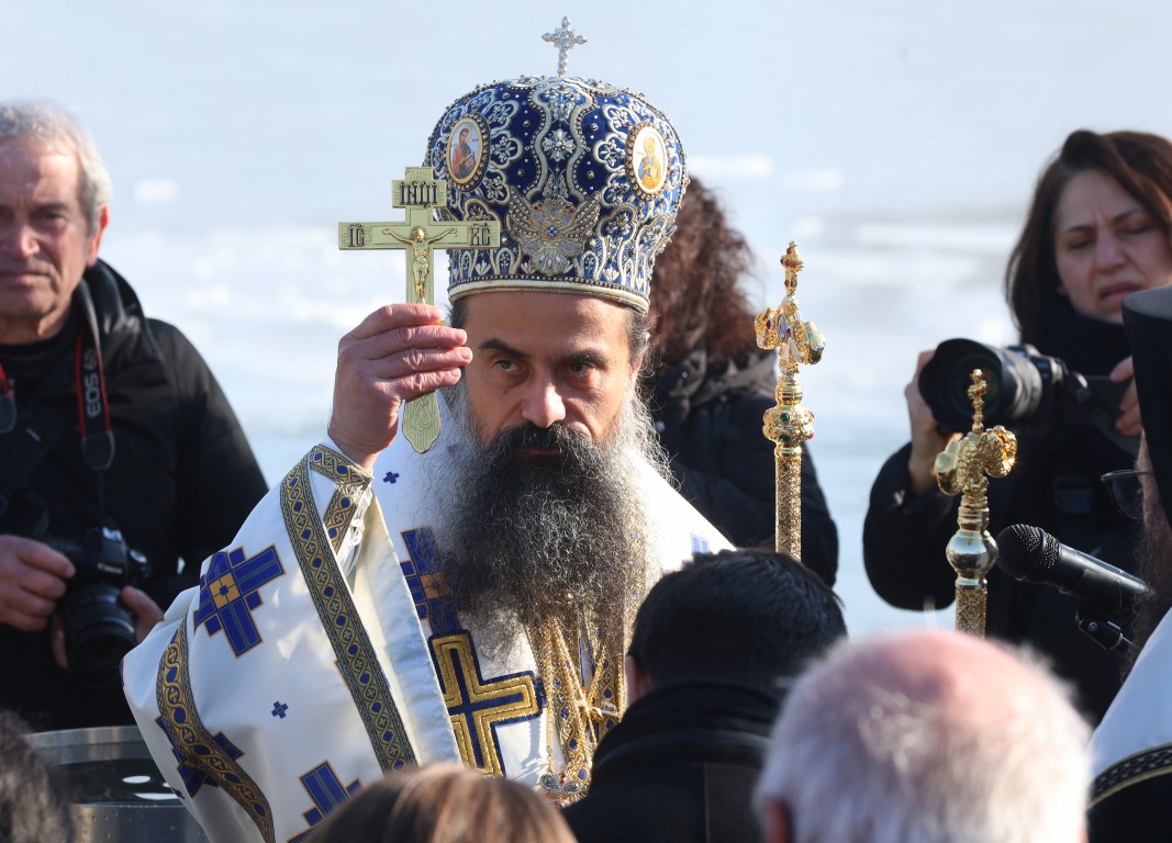Българският патриарх Даниил отслужи Велик Богоявленски водосвет