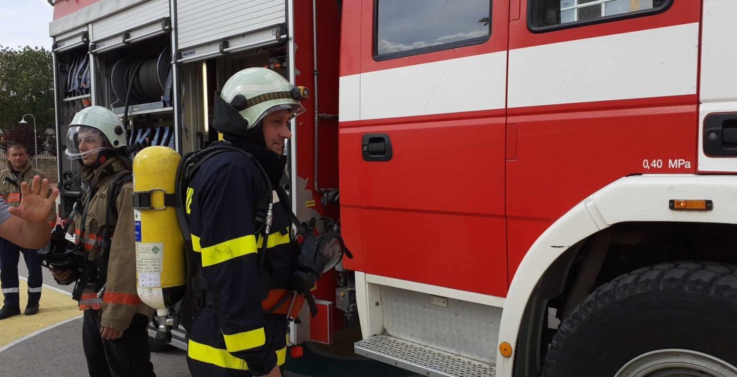 Зов за помощ: Семейство остана без дом след пожар