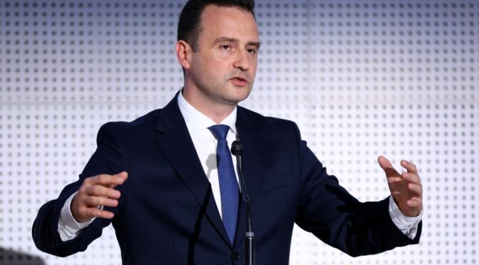 Министър Станков зове президента да помогне за предоговаряне на споразумението с "Боташ"
