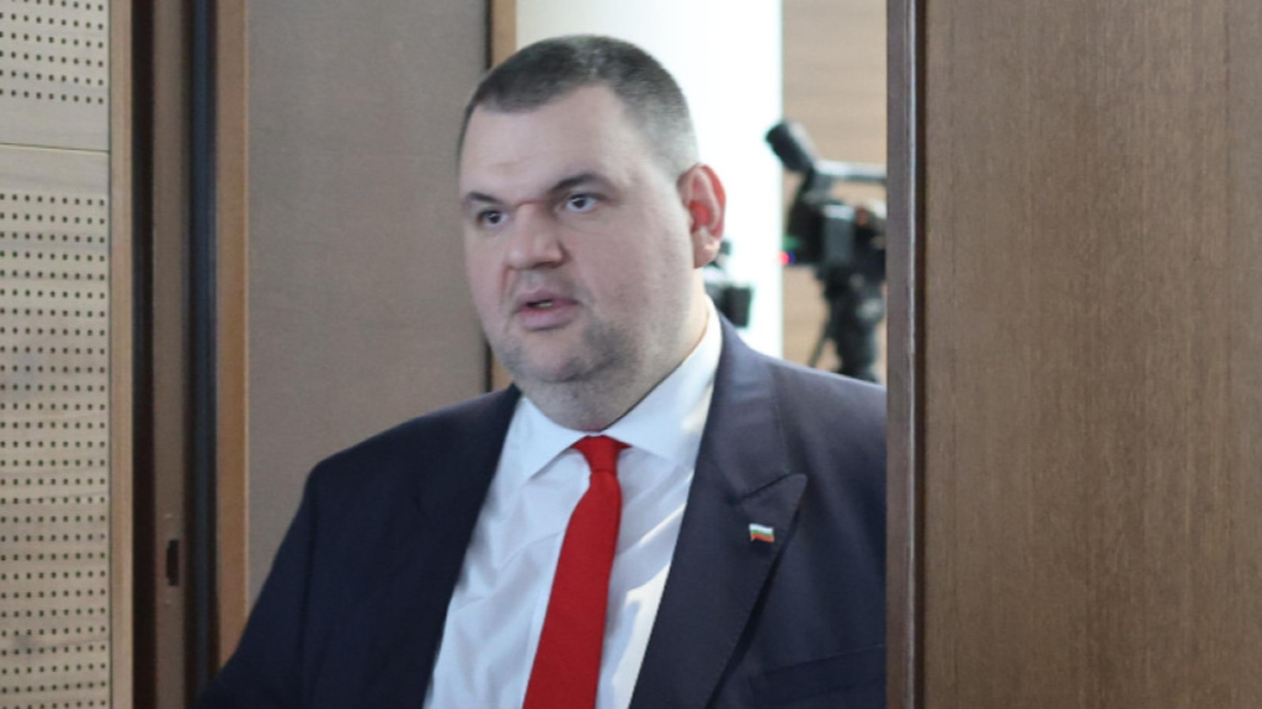 Делян Пеевски към ПП-ДБ: Печелившият е друг и да идва още днес!