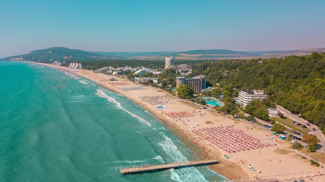 "No more hotels" и 44% ръст на германските туристи – успешната тактика на курорта "Албена"