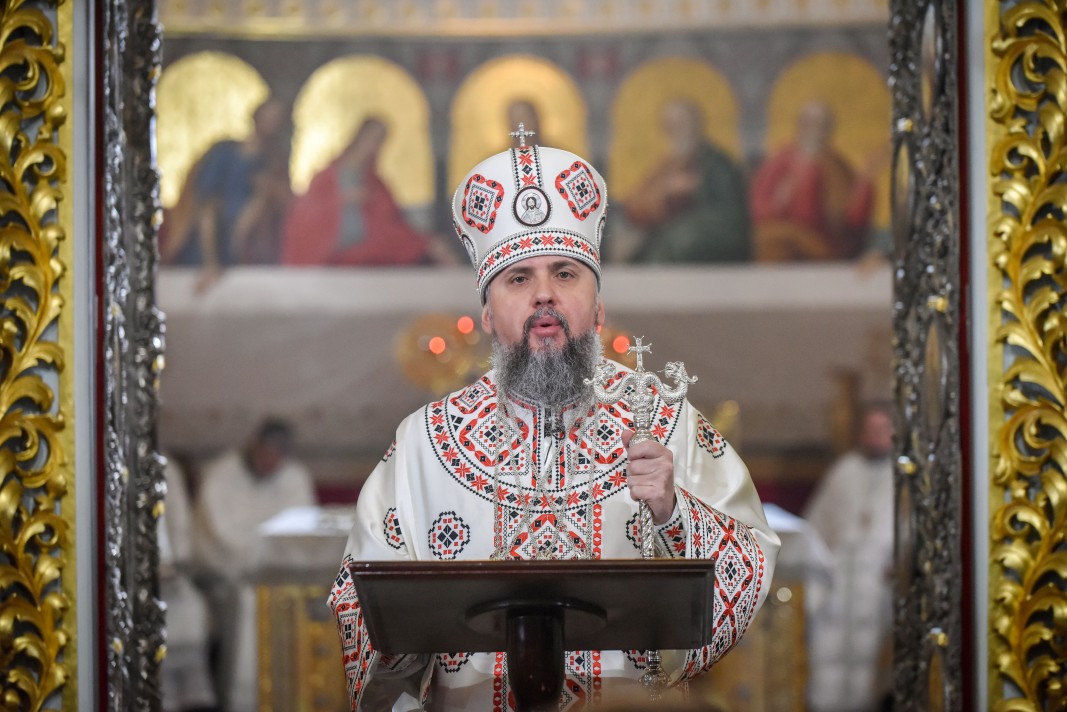 Украинският митрополит Епифаний призова българскиа патриарх Даниил да осъди руските престъпления