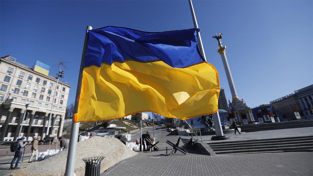 Киев удължи военното положение в страната