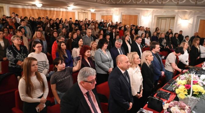 75 години отбелязва първата в България езикова гимназия "Екзарх Йосиф Първи“ в Ловеч