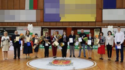Две специални награди по повод 24 май бяха връчени днес в община Хасково