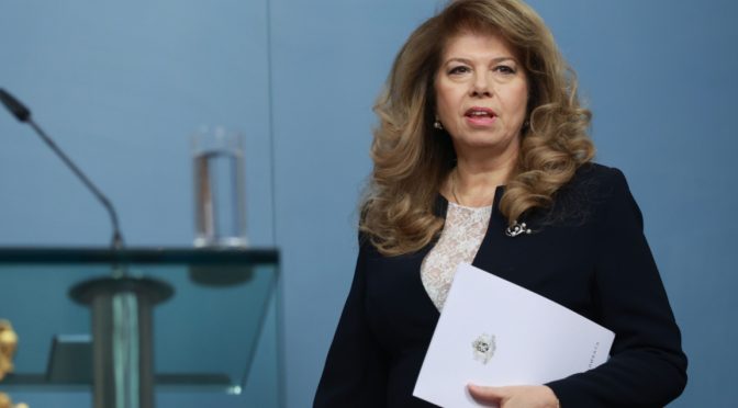 Президентът е готова да разпише указ за оставка на Цицелков