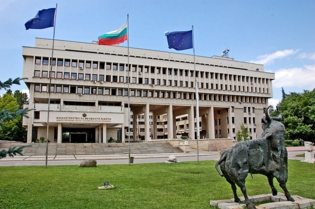 МВнР за евакуацията от Израел: Приоритет е българите да бъдат изведени безопасно, а не бързо