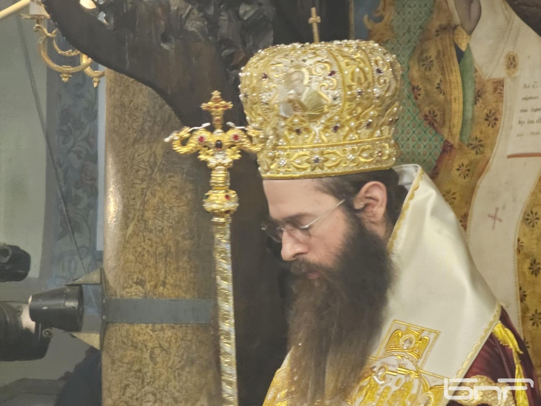 Сливенският митрополит Арсений освети храм в ямболското село Гълъбинци