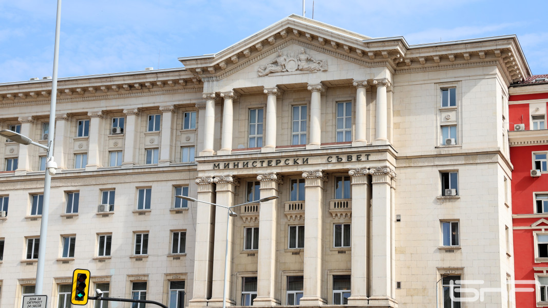 МС утвърди датите на религиозните празници на вероизповеданията през 2025 г.