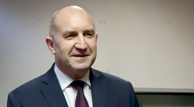 Радев ще води листите на „Прогресивна България“ в Бургас и 25 МИР – София