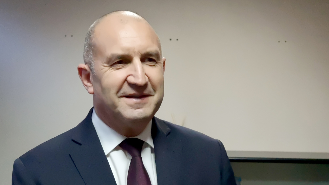 Радев ще води листите на „Прогресивна България“ в Бургас и 25 МИР – София