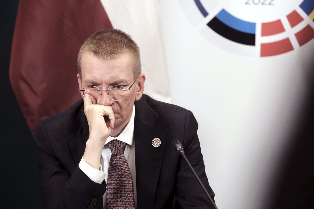 Латвия: "Стена от дронове" трябва да бъде издигната на границата на НАТО с Русия