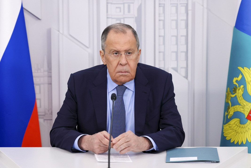Лавров обвини Европа, че е провалила шанса си да участва в преговорите за Украйна
