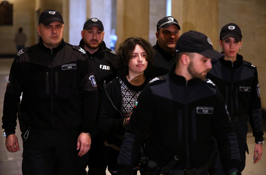 Жената, нападнала с нож трима души в София, ще бъде настанена за изследвания в психиатрия в Ловеч