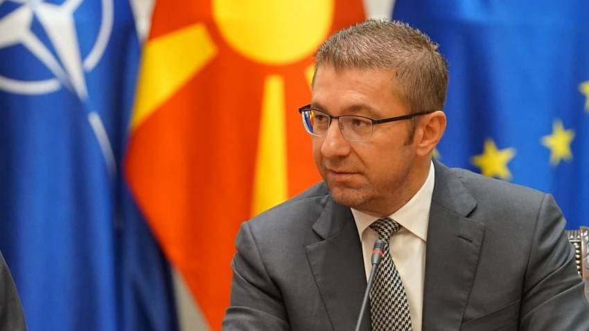 Мицкоски е представил пред Лайчак позициите на РСМ за "преодоляването на пречките" с България