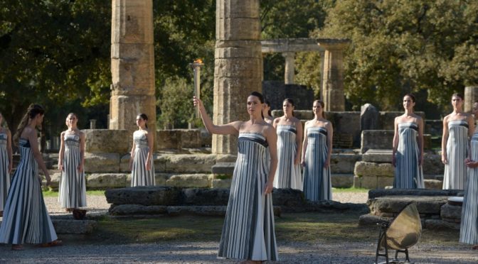 Олимпийският огън ще бъде запален в музей заради лошото време