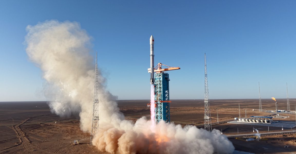 Китай се нареди след САЩ с приземена ракета за многократна употреба