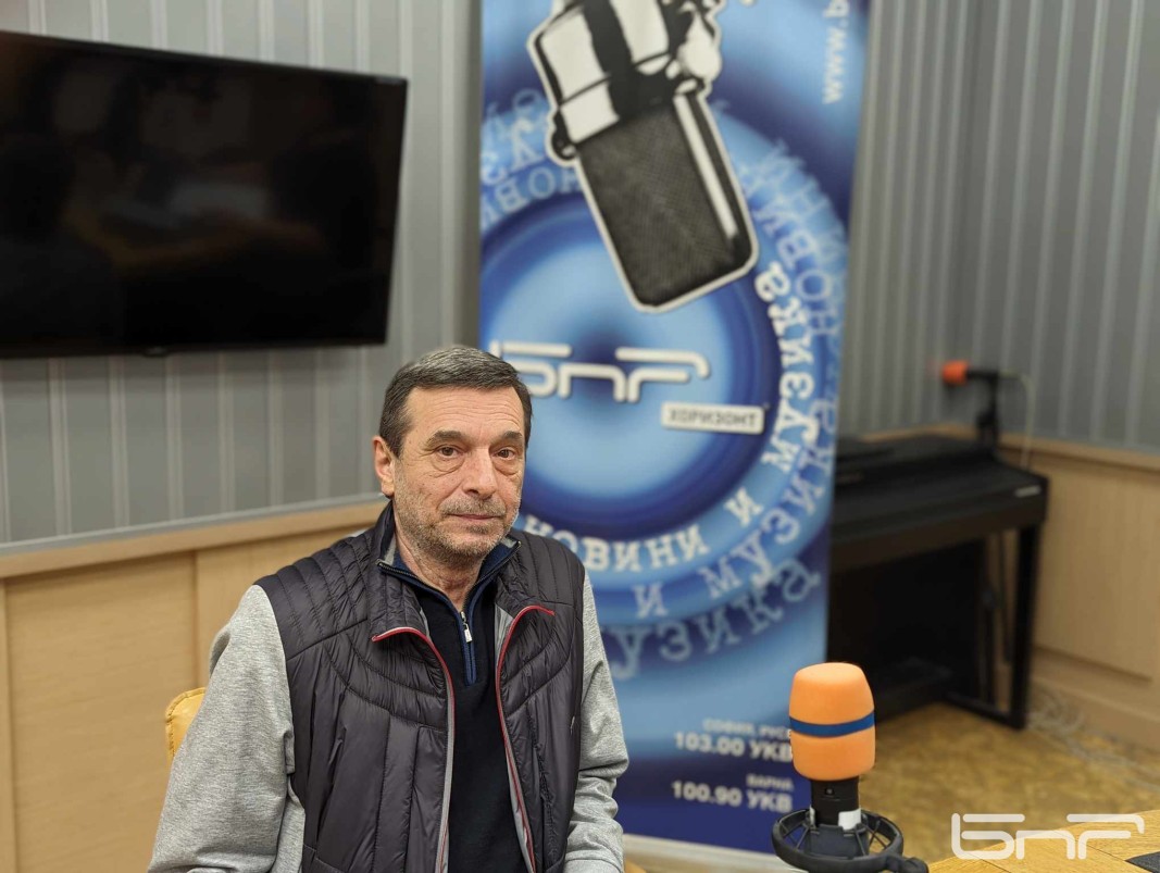 Димитър Манолов: Ние сме "за" държавните служители да си плащат осигурителните вноски