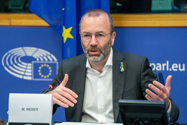 ЕНП призова за зачитане на суверенитета на Украйна