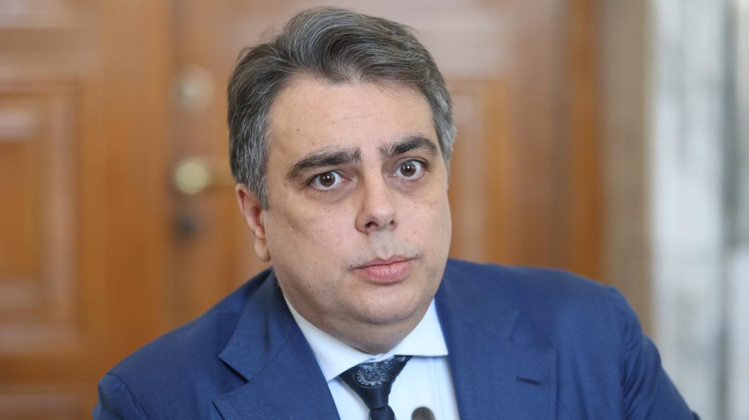 А. Василев: Давам си имунитета, за да се разследват обвиненията към мен на Пламенка Димитрова