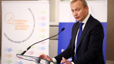 Пьотър Серафин: ЕС трябва да инвестира повече в отбрана