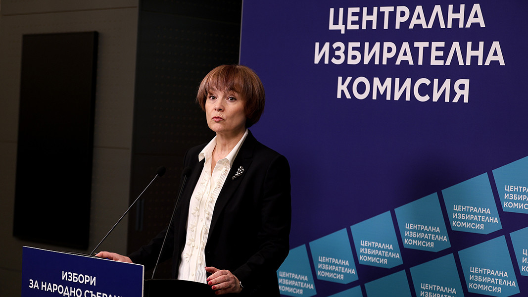 ЦИК ще иска съдействие от "Смартматик" заради разпечатвани по-къси бюлетини от машините за гласуване