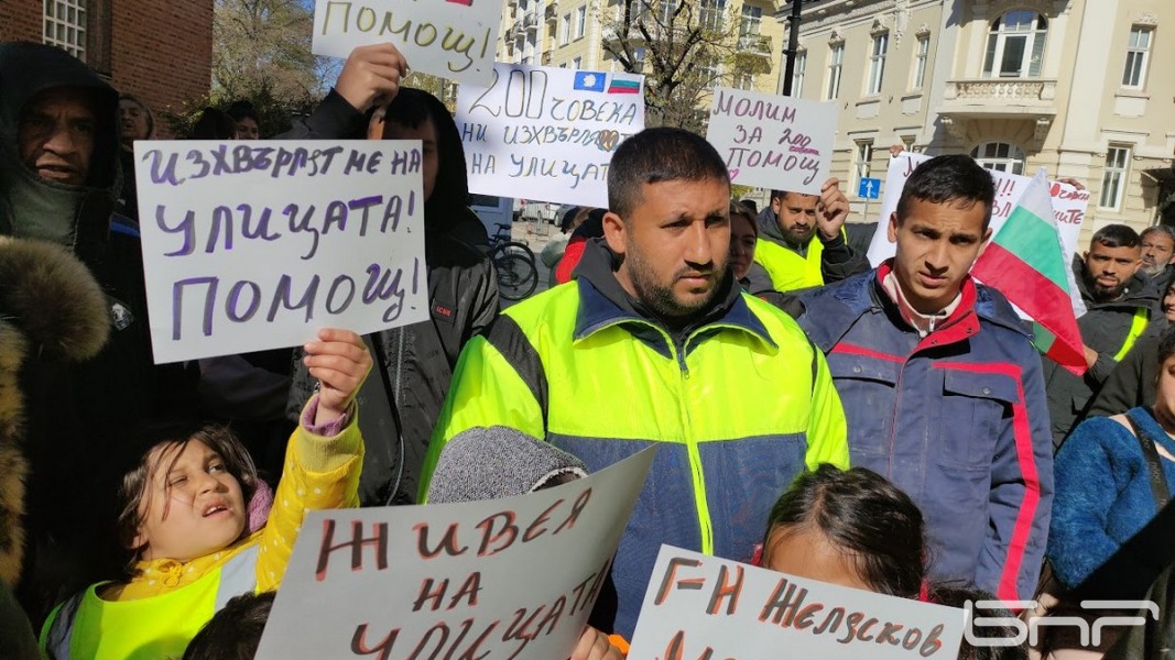 Адв. Адела Качаунова: Семействата от постройките в "Захарна фабрика" не трябва да бъдат разделяни